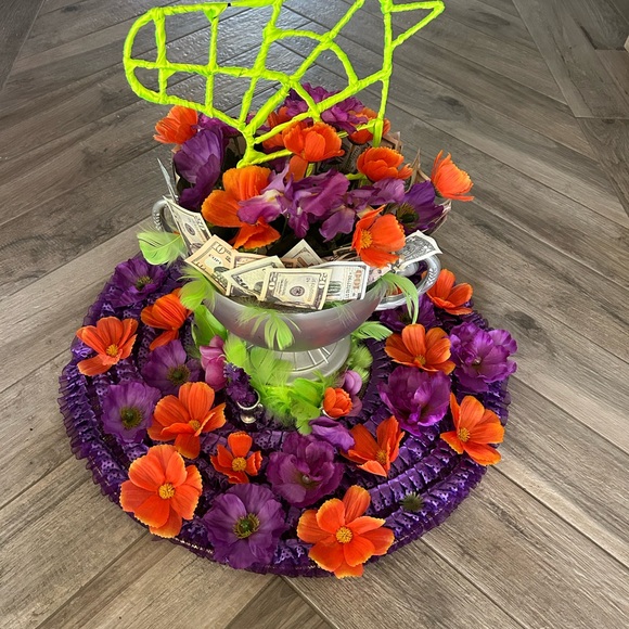 Neon florals/money horse race hat